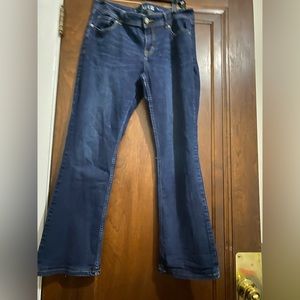 Apt 9 jeans gold stones on pockets , size 12